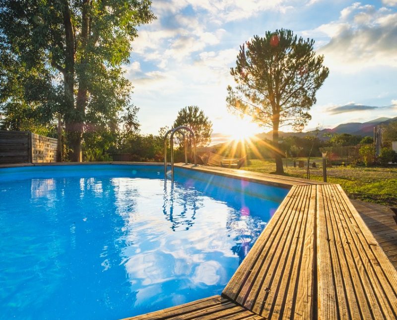 gite sud de la france Piscine du Gîte sud de la France. Domaine Pedra Llampada Sud de France