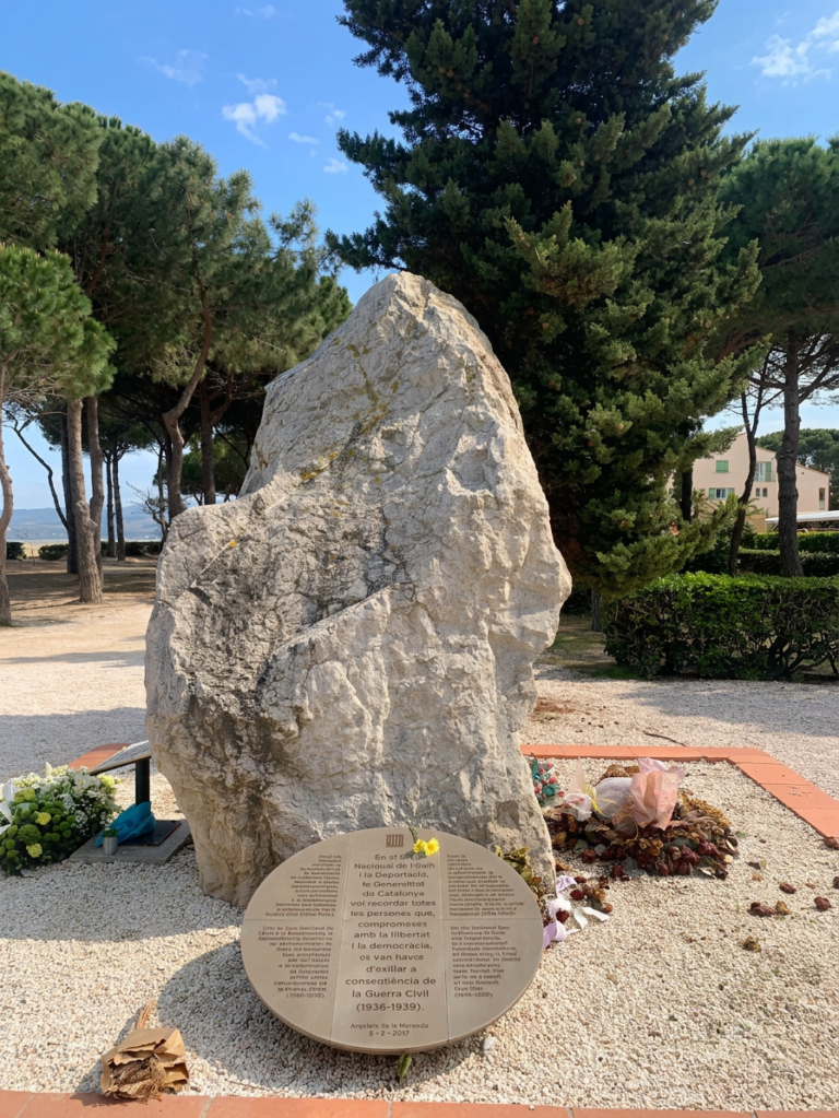 Monolito Retirada Argelès sur Mer